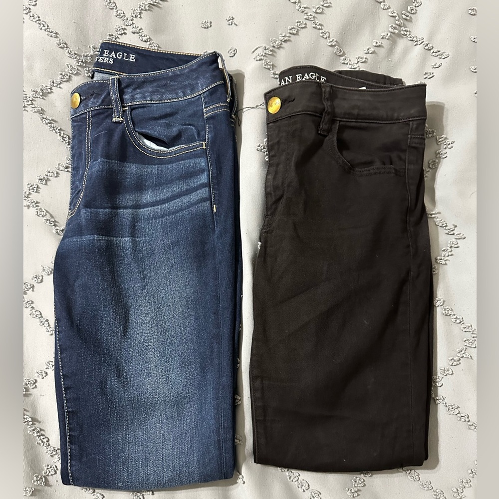 American Eagle Outfitters Skinny Jeggings Lot - 1 Dark Blue/1 Black Jeans